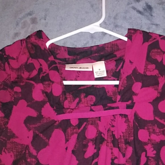 DKNY Jeans Short Sleeve Women's Top Size M - Picture 2 of 3